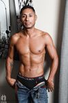 Adrian Suarez, Andre
