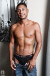 Adrian Suarez, Andre
