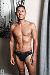 Adrian Suarez, Andre