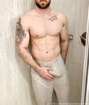OF - hungbodybuilder27 (Jacob Gray)