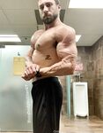 OF - hungbodybuilder27 (Jacob Gray)