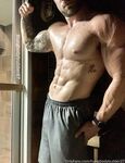 OF - hungbodybuilder27 (Jacob Gray)