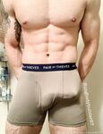 OF - hungbodybuilder27 (Jacob Gray)