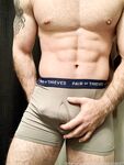 OF - hungbodybuilder27 (Jacob Gray)
